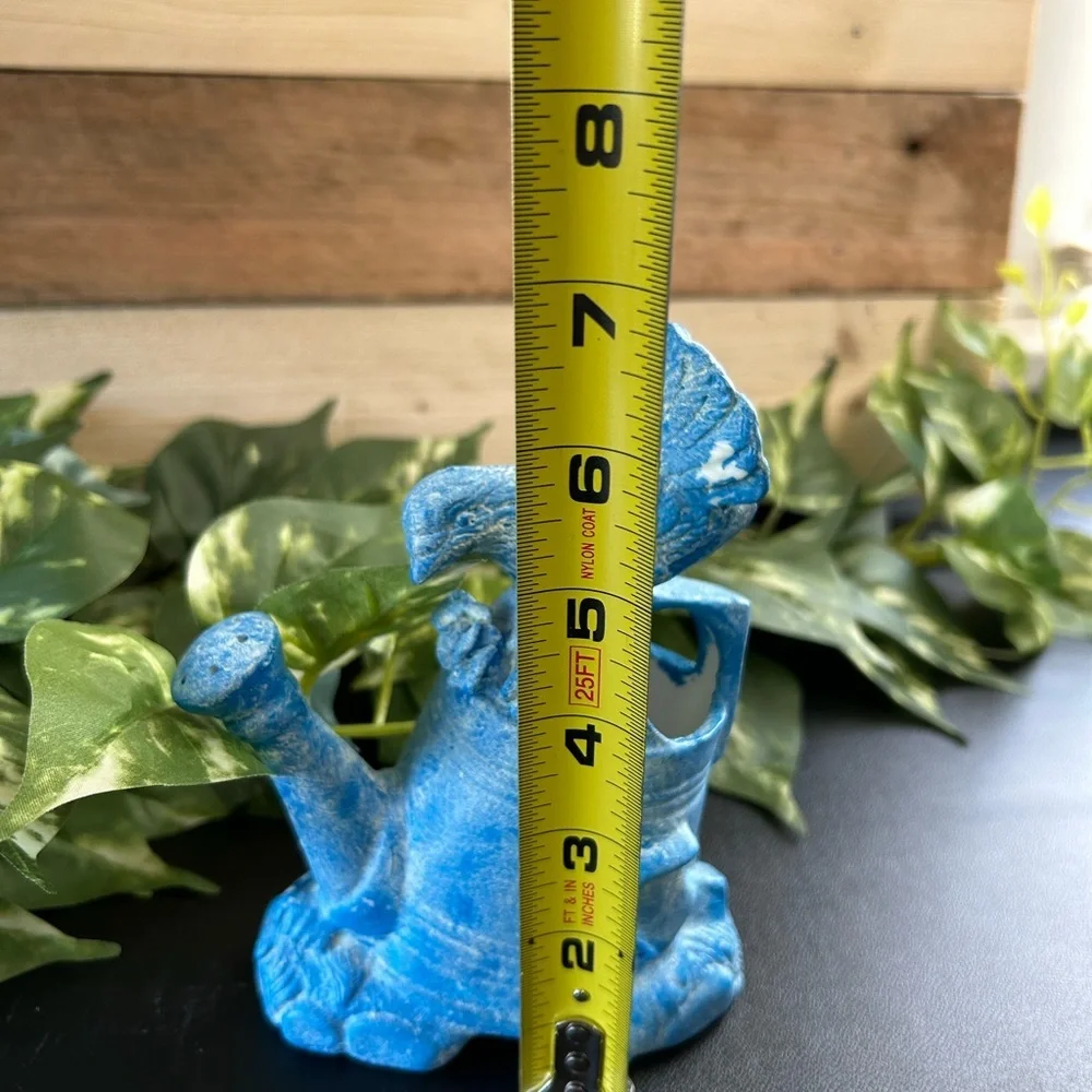 N/A upcycled watering